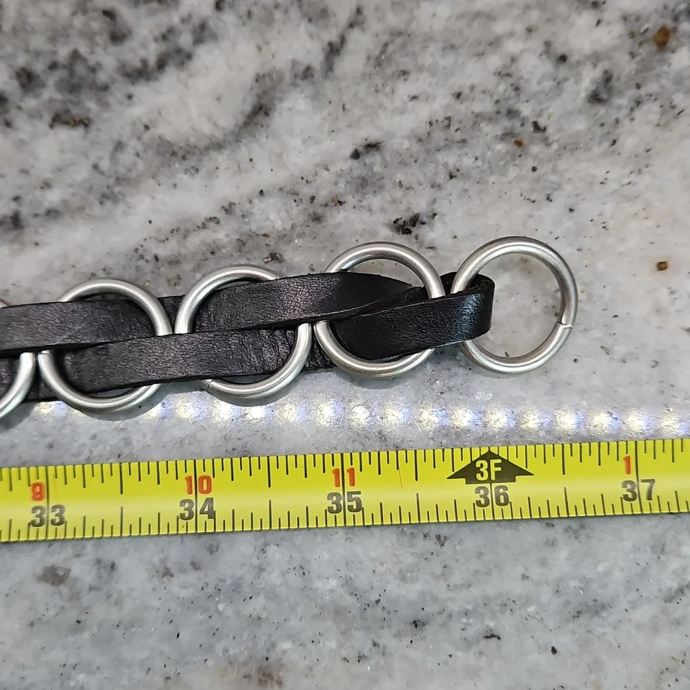 NWT Linea Pelle Black Silver CIRCLES goth 90s Thin Belt   Size Small